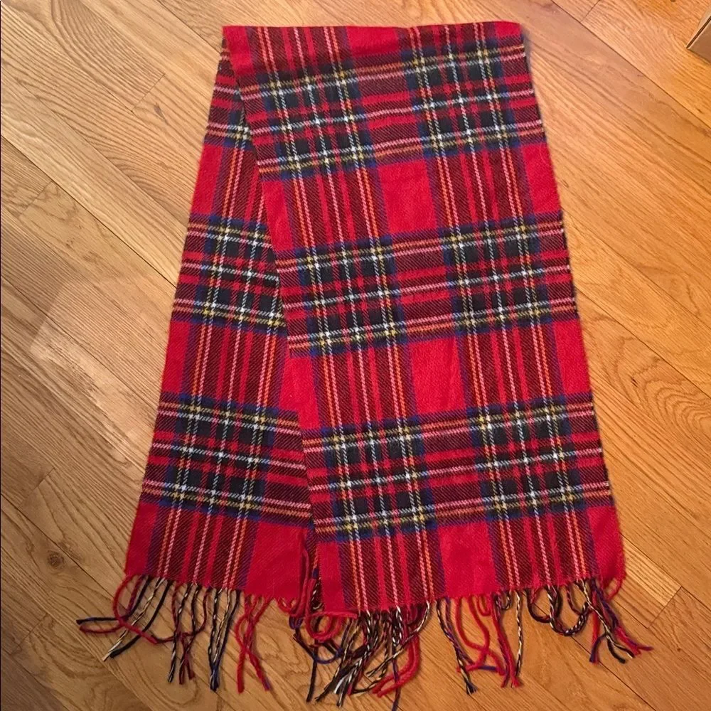 Unisex Italian Tartan Scarf!